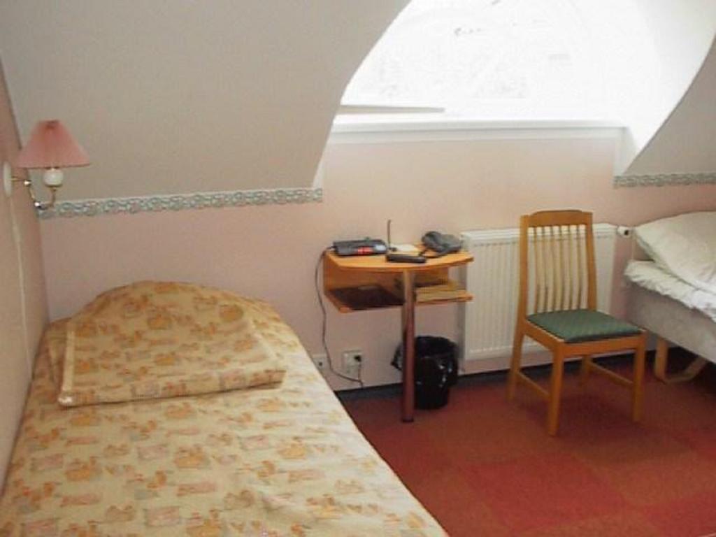 Tõrve Hotell De Tolly חדר תמונה