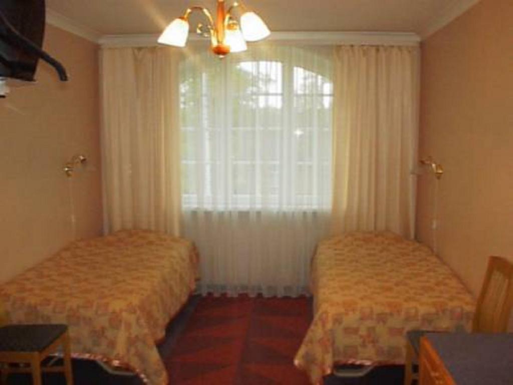 Tõrve Hotell De Tolly חדר תמונה